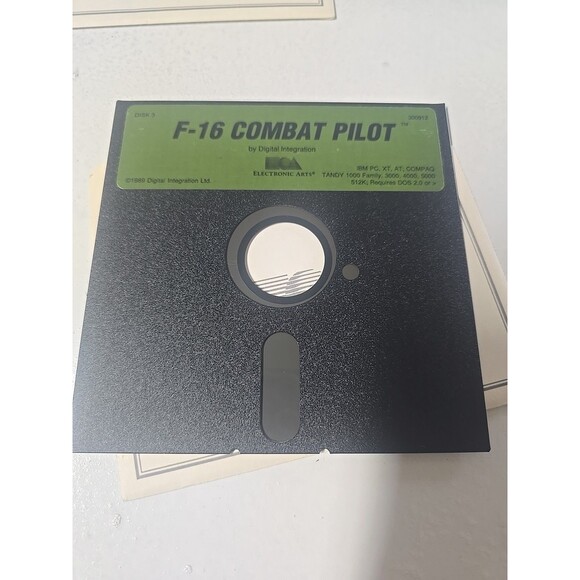 F/16 Combat Pilot PC game Electronic Arts Genuine Vintage PC Software Disks Only - Picture 7 of 10